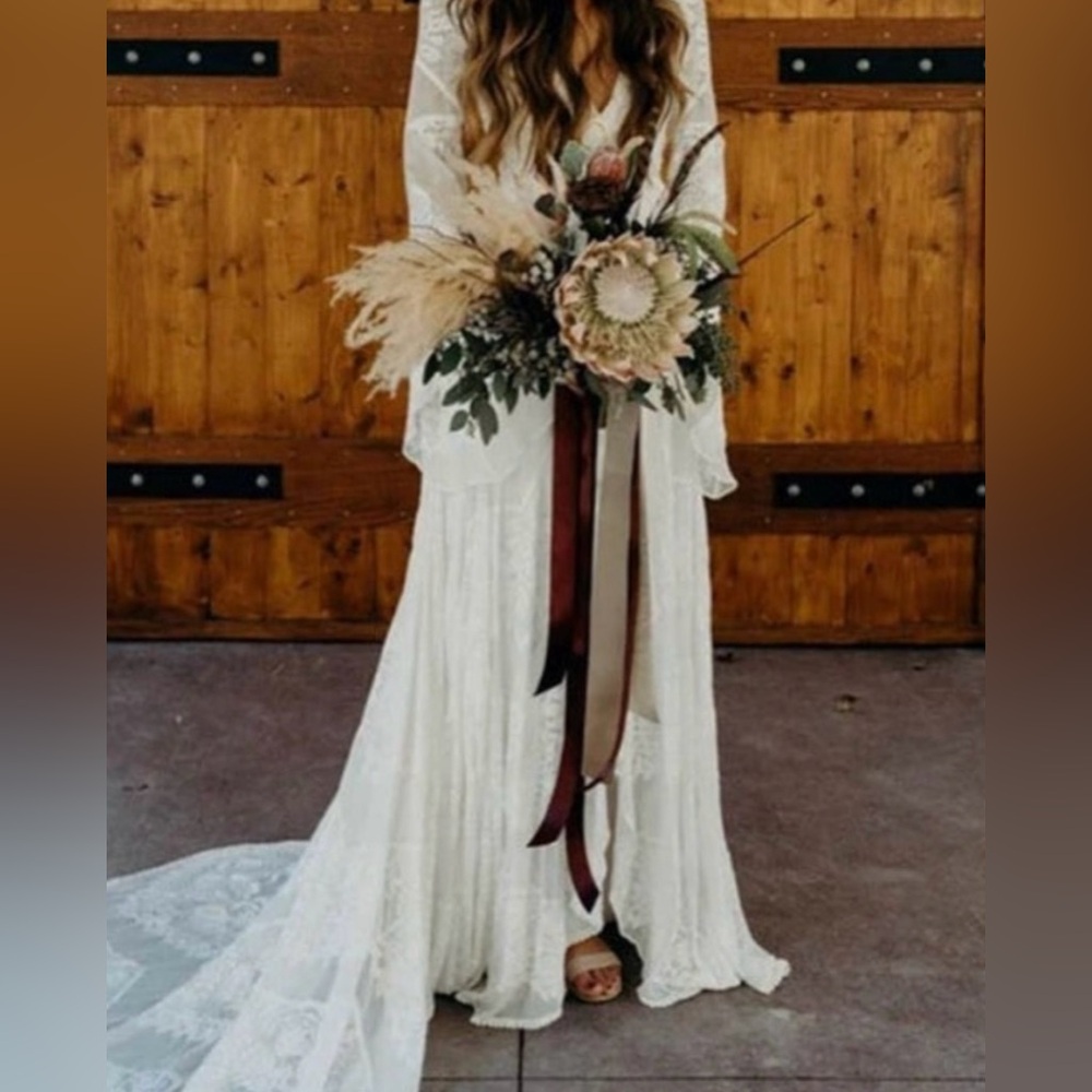 Boho Ms. Grace wedding dress never worn